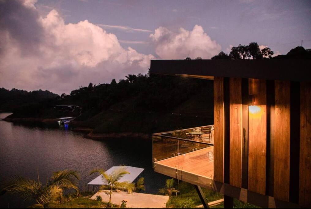 La Pradera  Sky House Cabana Guatape מראה חיצוני תמונה